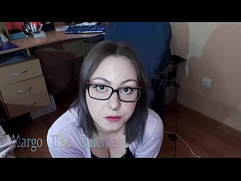 ❤️ Секси девојка со наочари длабоко го цица дилдото на камерата ❤ Порно видео на порно mk.special-grasser.ru ☑